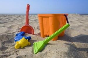 Estate, spiaggia e mare: consigli sull'acquisto di gadget e giocattoli