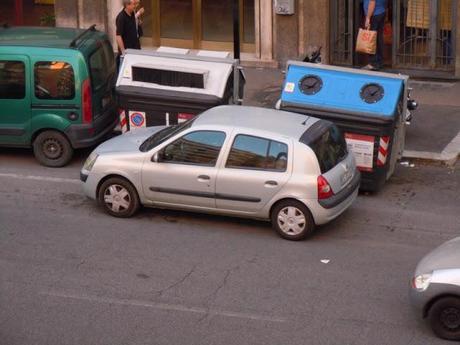 Sempre più gente finalmente si sta stufando del contesto di assurda sosta selvaggia che questa città ha deciso, chissà perché, ci tollerare. E noi pubblichiamo i vostri sfoghi