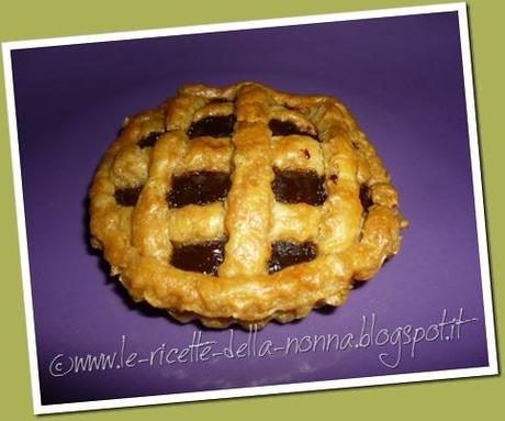 Crostatine di pastasfoglia con crema di cacao e nocciole (11)