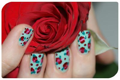 [Vintage Challenge Week] Sunday - Nail Art (using some of the above polishes) Vintage roses