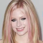 Avril Lavigne: Copia il suo look in 10 minuti