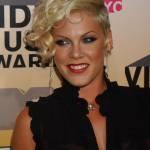 P!nk: copia il suo look con 3 semplici passaggi