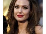 Angelina Jolie: Copia look facili passaggi