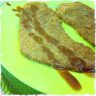 Bistecche impanate con salsa  giapponese tonkatsu