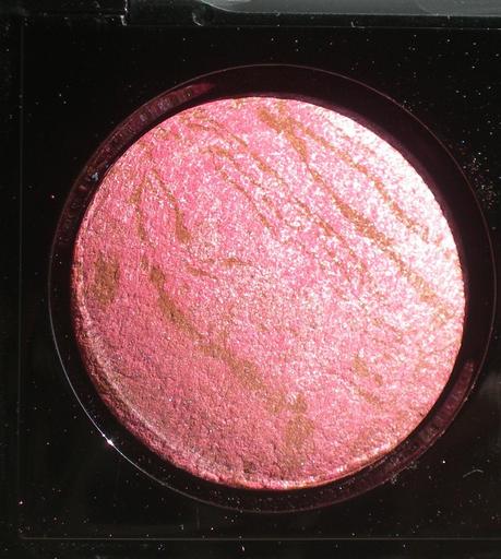 Review: VIVO Cosmetics Baked Shimmer Palette in Paparazzi