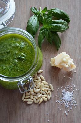 PESTO alla GENOVESE