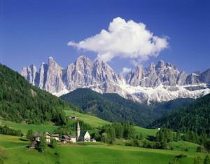 Le Dolomiti bellunesi: Cortina la sua regina