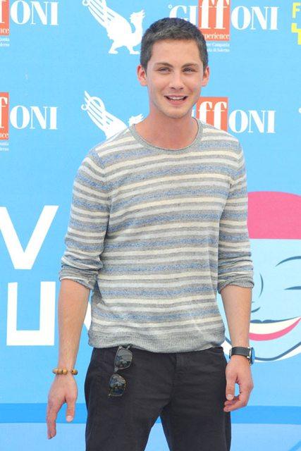 logan lerman giffoni