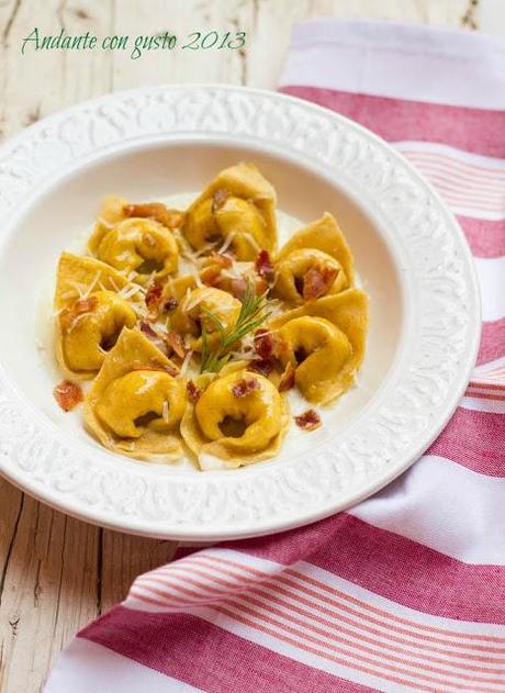 Una farina antica ed un Consorzio moderno: Tortelli di patate su fonduta di Pecorino di Pienza