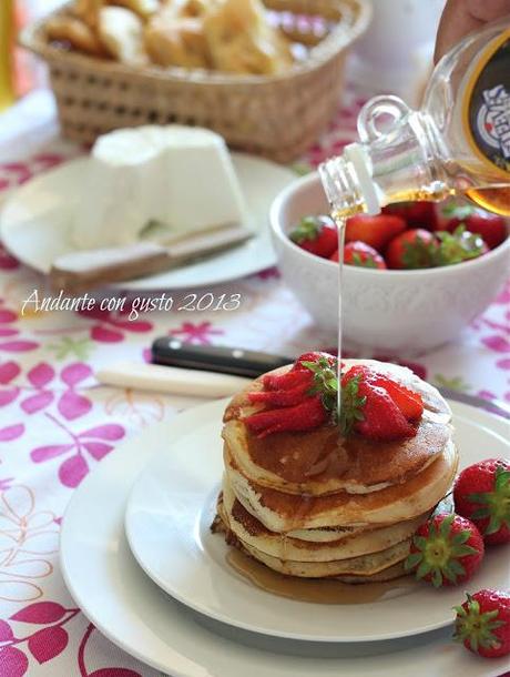 Sunday brunch o il privilegio di una giornata slow: pancakes al latticello.