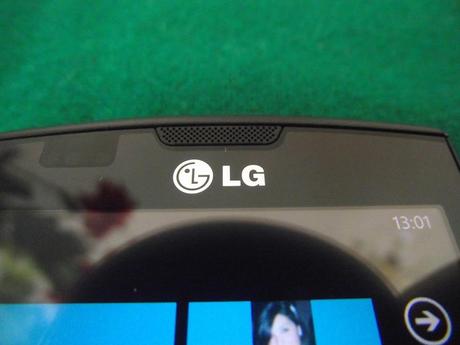 Recensione LG Optimus 7 by Techonlino.com (video unboxing e videorecensione)