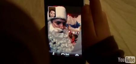 Nuovo Spot per iPhone 4: Facetime con Babbo Natale