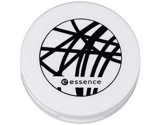 Preview trend edition Essence ''Black & White''