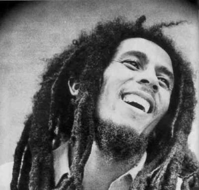 EMANCIPARSI DALLA SCHIAVITU' MENTALE: CITANDO BOB MARLEY