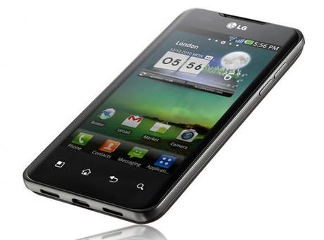 lg optimus 2x 2 580x4301 Quando arriva LG Optimus 2X? A gennaio, con le musiche di Morricone