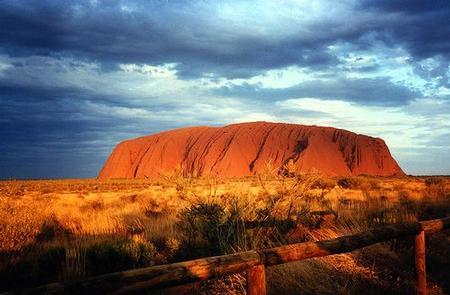 Passaggio in Australia:Uluru,il dono divino