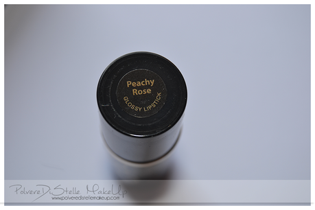 Review: Glossy Lipstick in Peachy Rose - FM Group