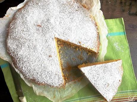 Torta agli amaretti