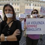 Piazza Montecitorio, flash mob per dire no alla legge contro l'omofobia06