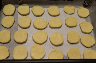 Lemon meltaway cookies - i biscotti natalizi inglesi con 33° all'ombra!!!