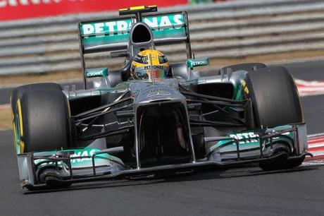 Lewis-Hamilton_PL_GP_Ungheria_2013