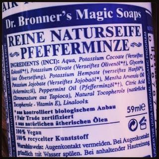 Dr. Bronner's Magic Soap : sapone liquido alla menta.