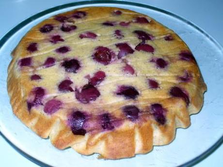 Clafoutis alle prugne o ciliegie