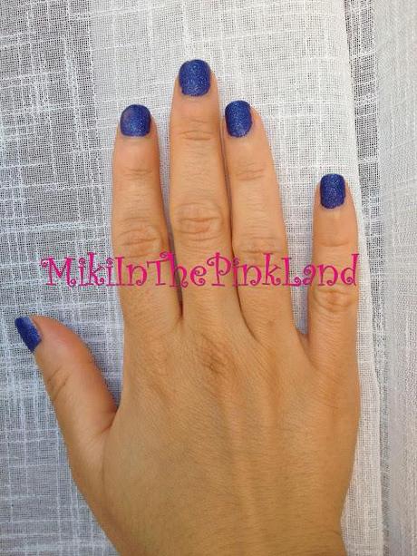 Smalto del giorno: Kiko Sugar Mat Nail Lacquer n°644 Blu Mare