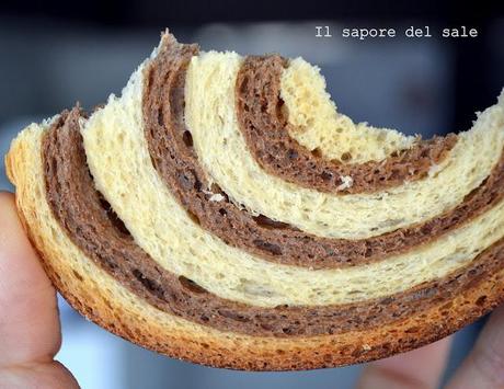 Two is megl che one...fette biscottate home-made e miele montato!