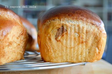 Two is megl che one...fette biscottate home-made e miele montato!