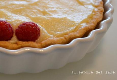 Crostata di lamponi e mirtilli neri con crema al limone... estate non tardare!