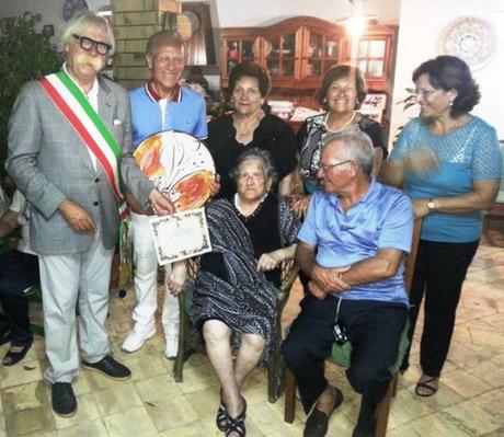 La signora Giuseppa Bianco di Mazara del Vallo ha compiuto 100 anni