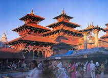 Viaggio nel fascino del Nepal tra i templi più belli  sul tetto del mondo