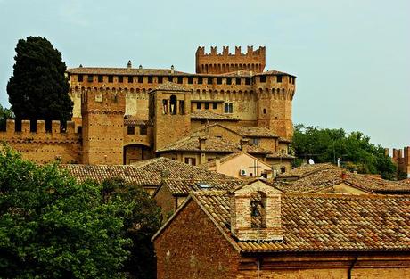 Magia a Gradara: nel paese di Paolo e Francesca un’invasione di folletti!