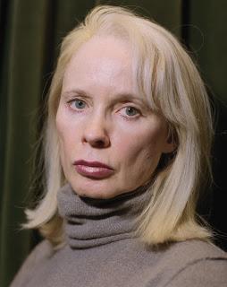 Mary Gaitskill, Oggi sono tua. Quella della segretaria che si faceva sculacciare.