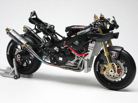 Yoshimura GSX-R 1000 8 Hours Suzuka 2007 by Max Moto Modeling