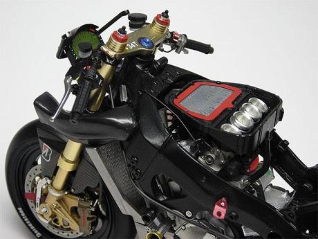 Yoshimura GSX-R 1000 8 Hours Suzuka 2007 by Max Moto Modeling
