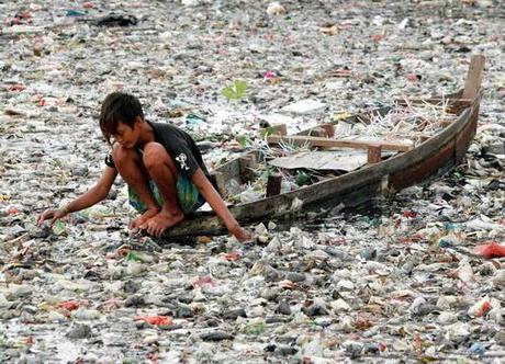 La silenziosa strage della plastica