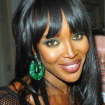 Naomi Campbell: Copia il suo look in 5 minuti