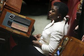 L’ineleganza del razzismo VS l’eleganza di Cécile Kyenge