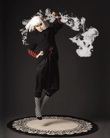 ART AND FASHION: FASHION IS ART!