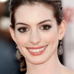 Anne Hathaway: Ricrea il suo trucco in 15 minuti