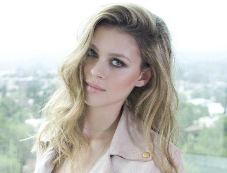 nicola peltz