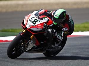 1.ApriliaRacing_Laverty_Superpole