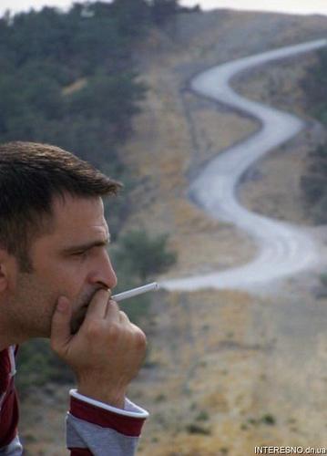 smoking_road