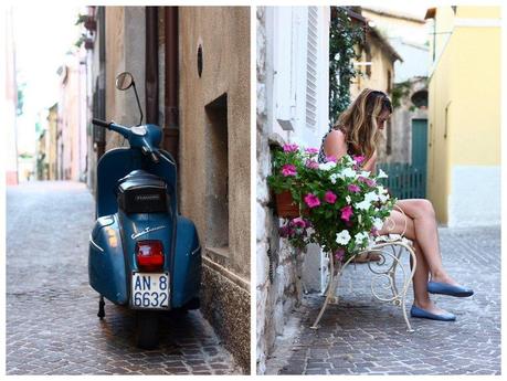 A tourist in Sirolo