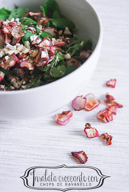 Insalata croccante con chips di ravanello