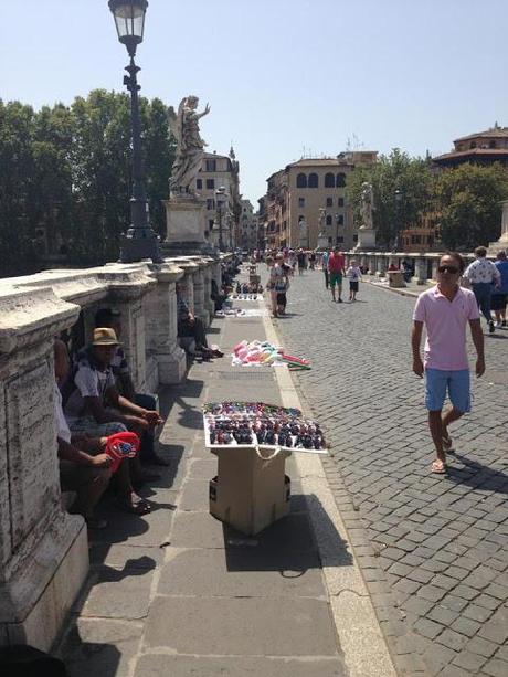 Sant'Angelo Market. Aperto nuovo prestigiosissimo centro commerciale di fronte al Mausoleo di Adriano