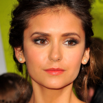 Nina Dobrev: Copia il suo trucco in soli 10 minuti