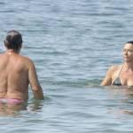 Monica Guerritore con il marito Nicola Zaccaria a Forte dei Marmi 10